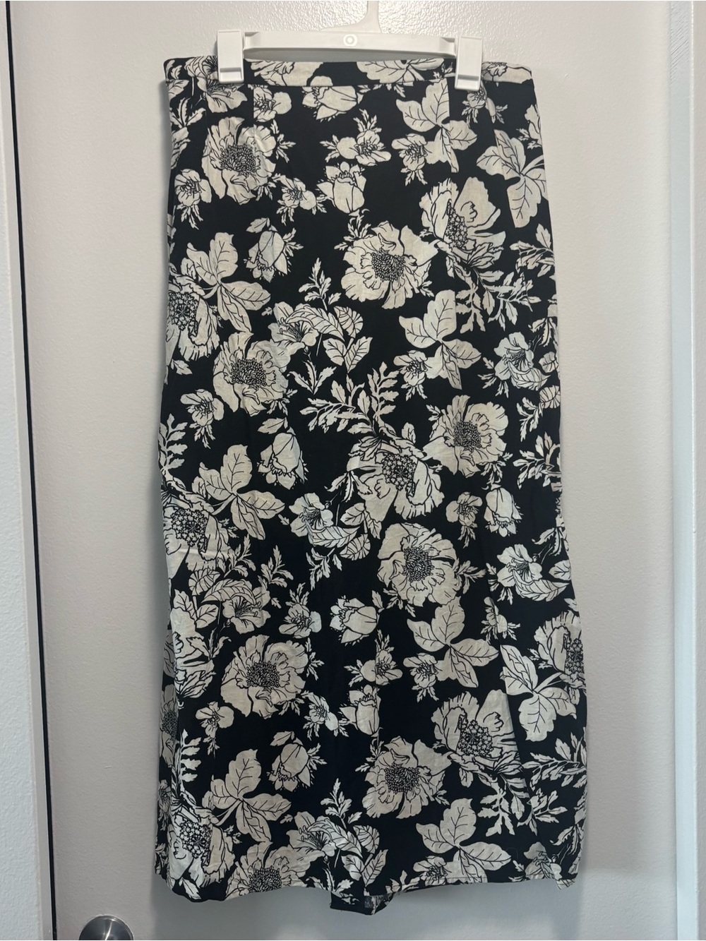 🖤Floral Midi Skirt
